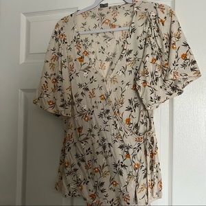 Lucky Brand wrap top